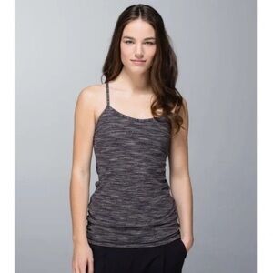Lululemon Power Y Tank Heather Gray W/Pads EUC 4
